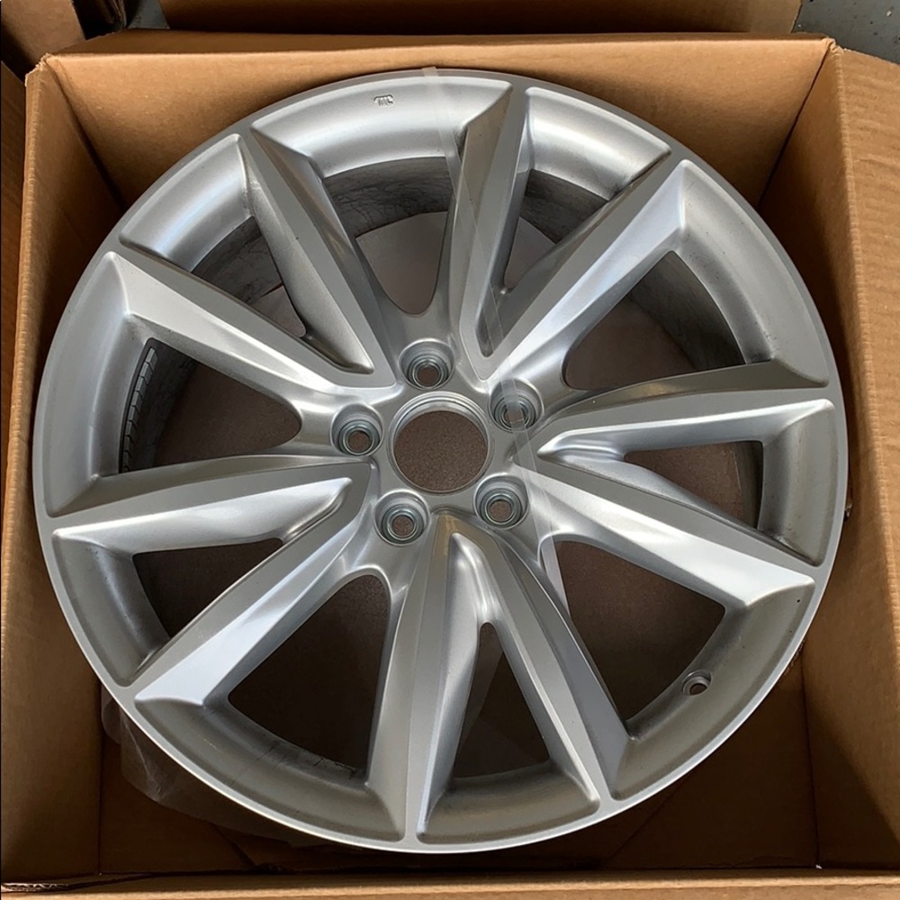 Rims Rims Rims - Picture 2 of 7